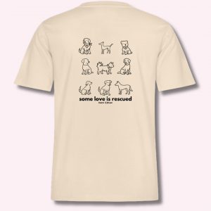 T-Shirt in sandfarben mit 9 Illustrationen von Hunden in einem 3x3 Raster und einem Schriftzug "some love is rescued HUCIN Edition"